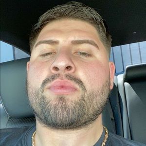 Meet your Posher, Diego